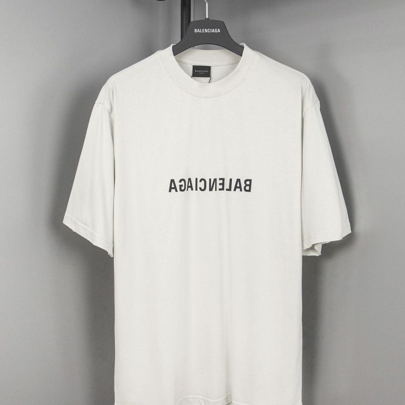 Ba*len*cia*ga t-shirts